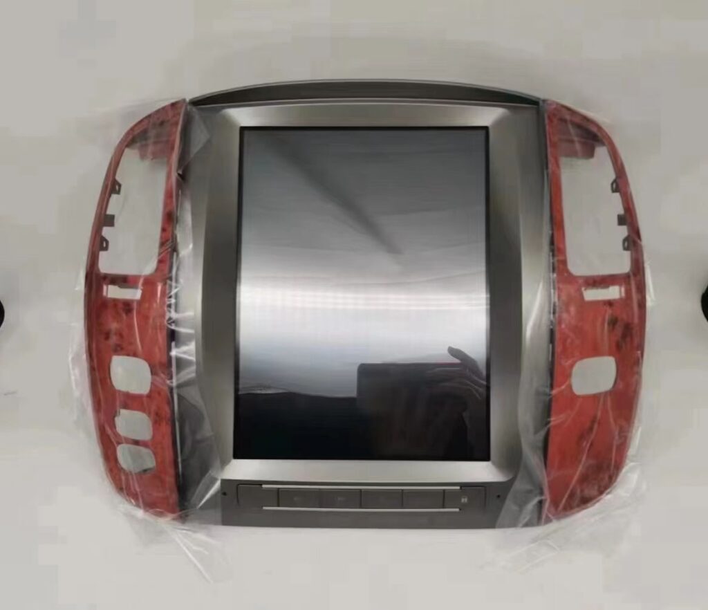 Tesla-style vertical Android screen for Lexus LX470